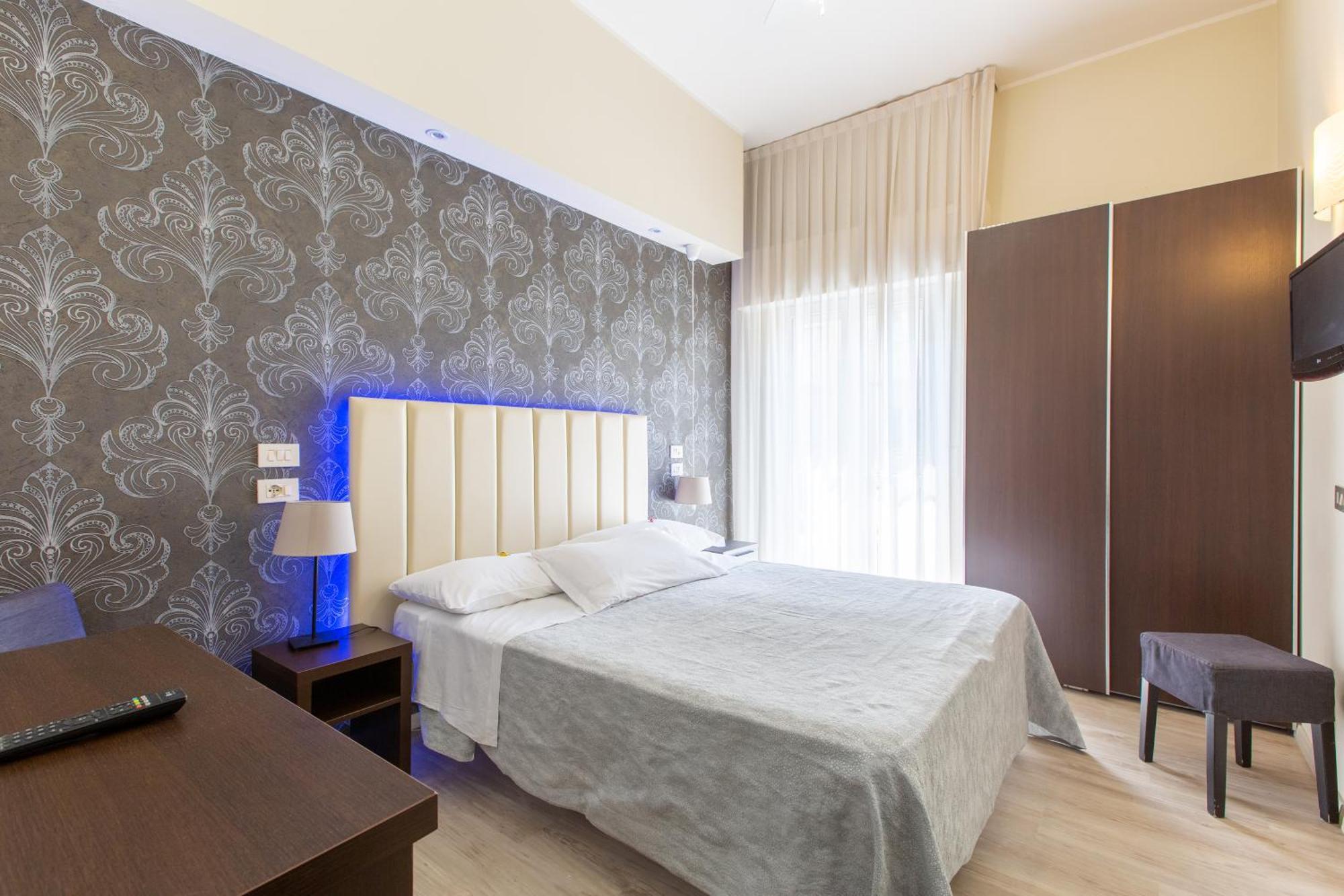 Hotel Gardenia Римини Экстерьер фото
